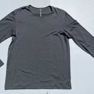 Men's Arc'teryx long sleeved Veilance Frame shirt grey Medium
